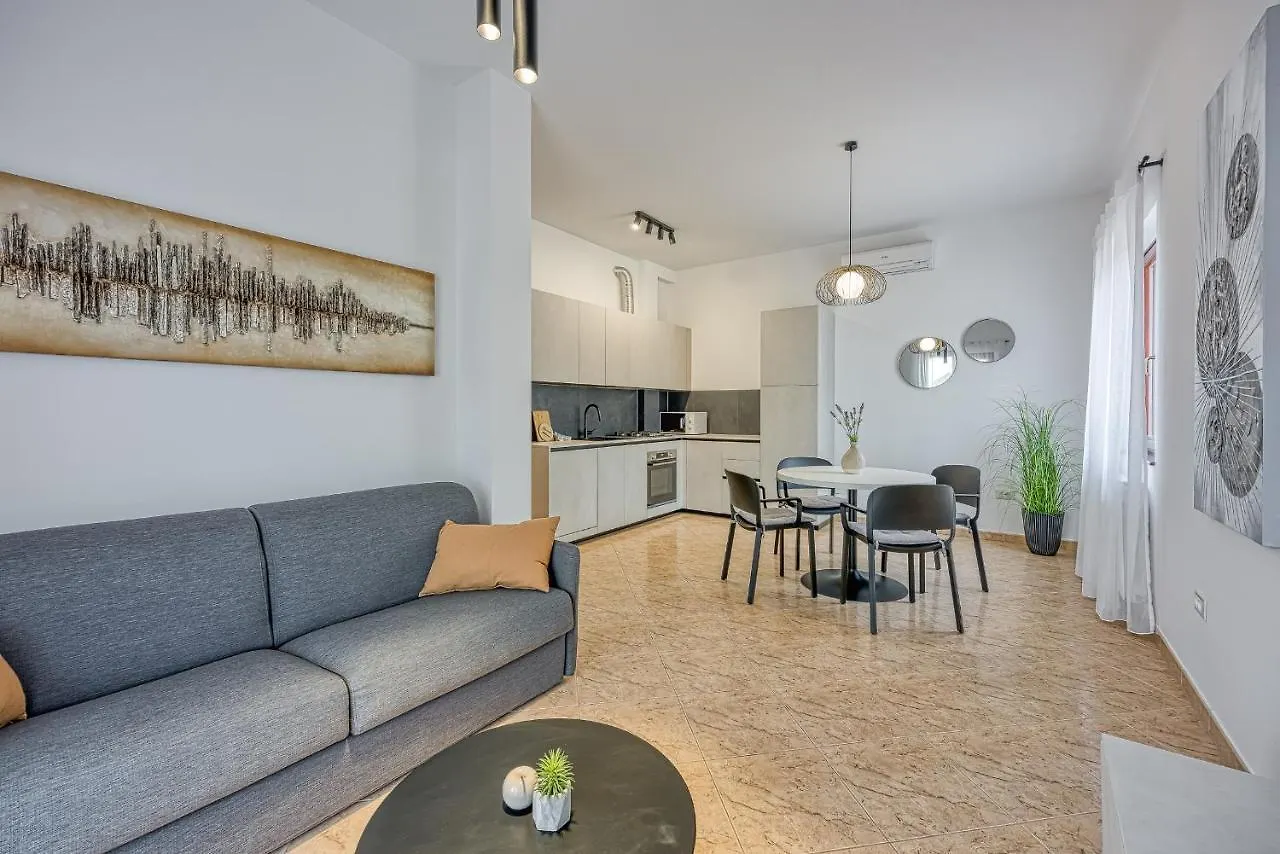 Guest house Apartments Lori Rovinj